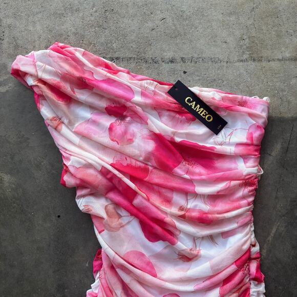 Cameo Ruched Mesh One Shoulder Maxi Dress Women's L Fuschia Floral Print - Picture 3 of 12